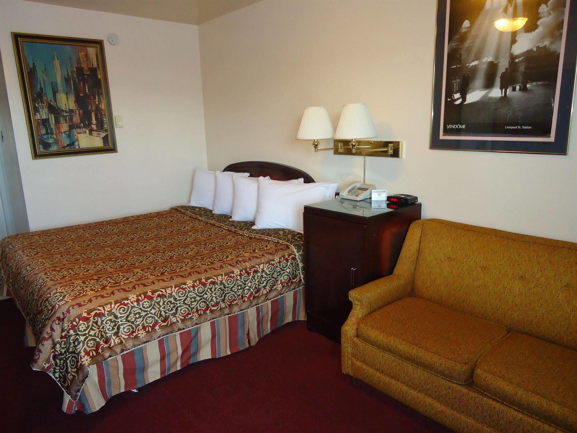 Imperial Fireside Inn Σάντμπερι Εξωτερικό φωτογραφία